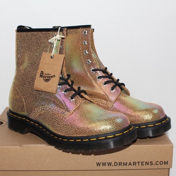Dr. Martens 1460 Sand Rainbow Ray Leather Lace Up Combat Boots US Women’s Size 6 - Picture 2 of 11